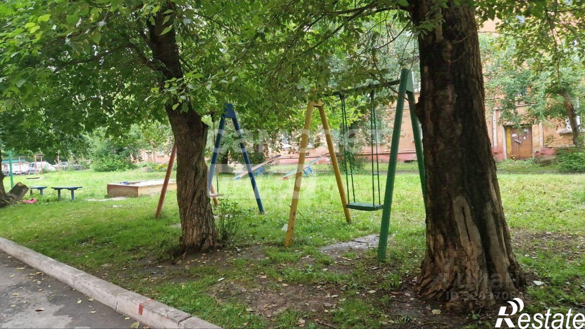 Купить комнату за 750 000 рублей на Челябинск г., Металлургический