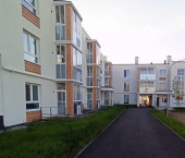 2-комн, 60кв м, этаж 2/3 улица Зелёный Лог, 69/1