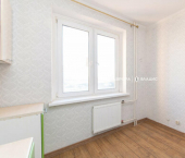 1-комн, 32кв м, этаж 3/10 проспект Карла Маркса, 231/3