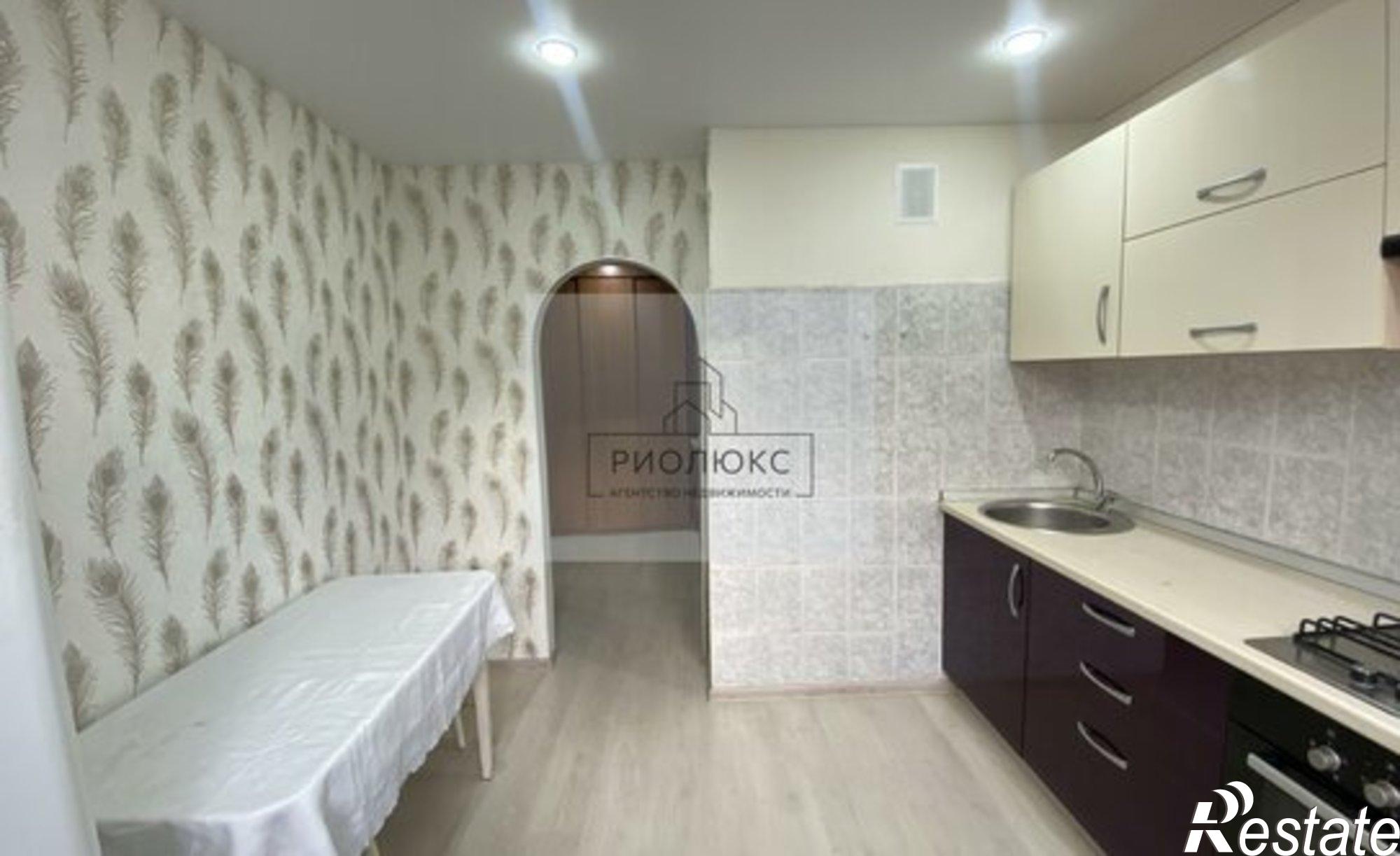 Купить квартиру за 4 300 000 рублей на Магнитогорск, улица Труда, 49/1