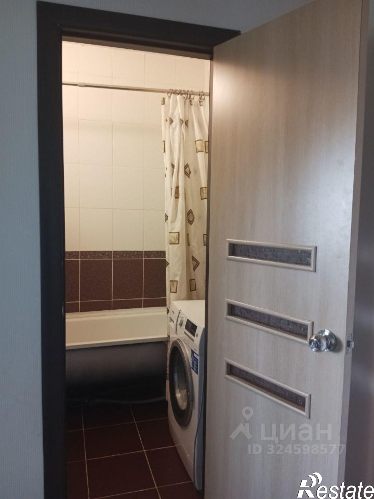 Купить квартиру за 6 000 000 рублей на Челябинск, улица Чайковского, 15