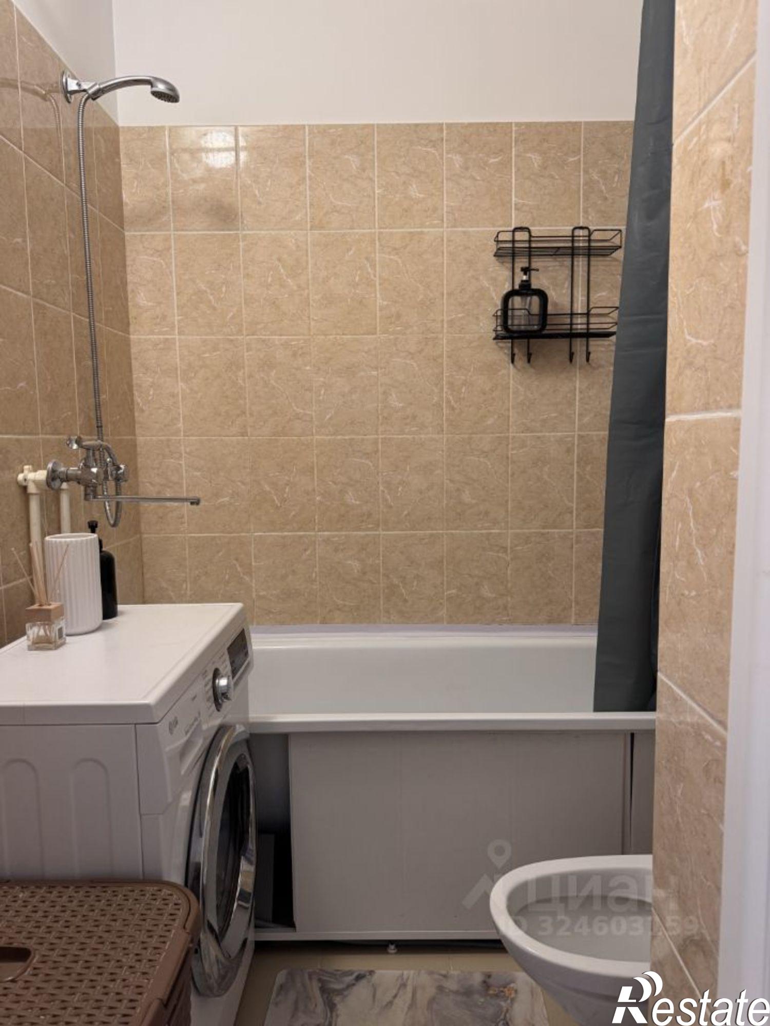 Купить квартиру за 5 050 000 рублей на Челябинск, улица Академика Сахарова, 32