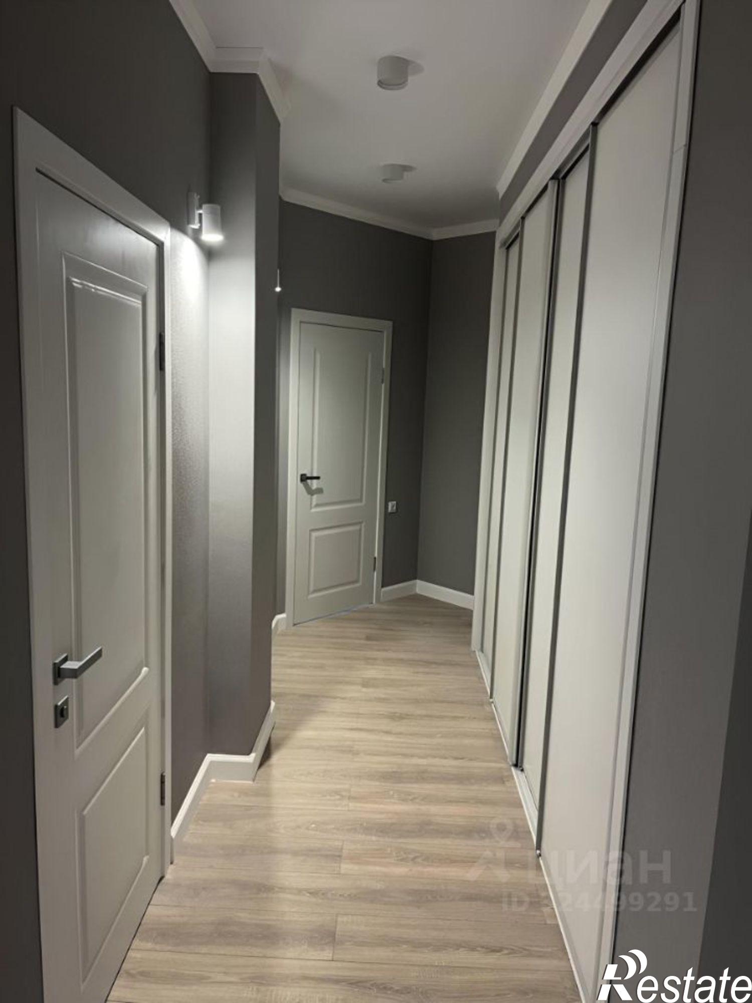 Купить квартиру за 12 000 000 рублей на Челябинск, улица Свободы, 4