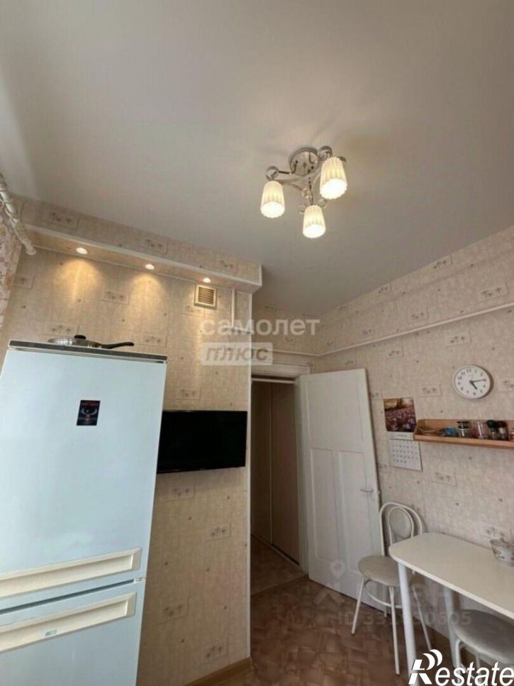 2-комн квартира проспект Победы, 37,  д. 37