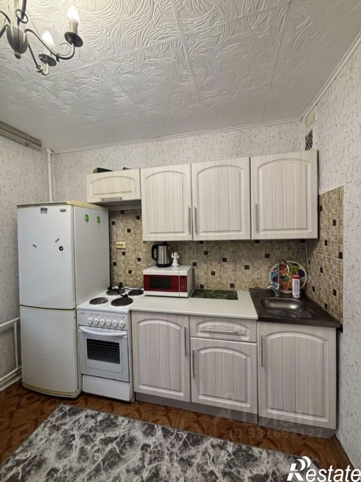 1-комн квартира Челябинск, улица Братьев Кашириных, 54