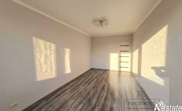 2-комн квартира Магнитогорск, улица Жукова, 21