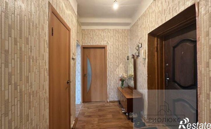 2-комн квартира Магнитогорск, Красноармейская улица, 3