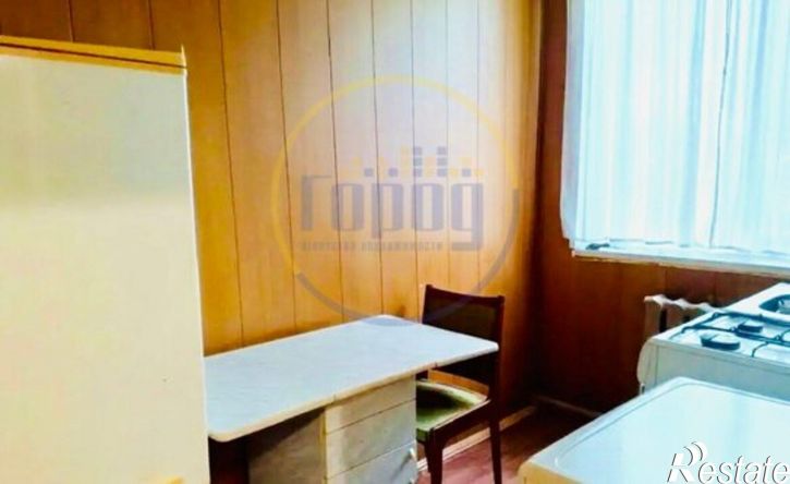 2-комн квартира Копейск, Комсомольская улица, 24