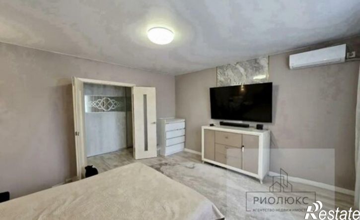 1-комн квартира Челябинск, улица Архитектора Александрова, 8