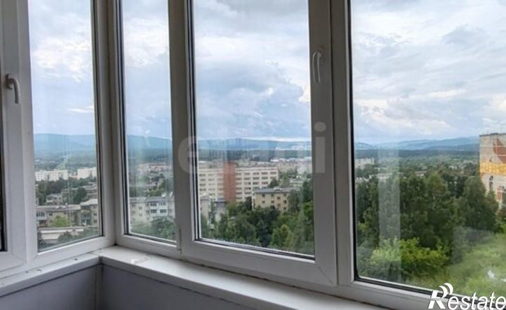 3-комн квартира Златоуст, улица Шишкина, 6