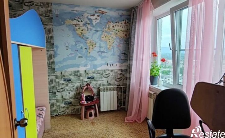 3-комн квартира Златоуст, улица Шишкина, 6