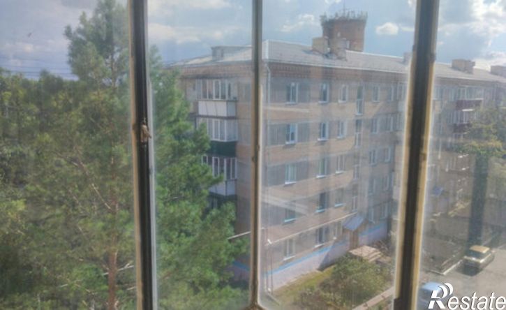 3-комн квартира Еманжелинск, улица Чкалова, 4