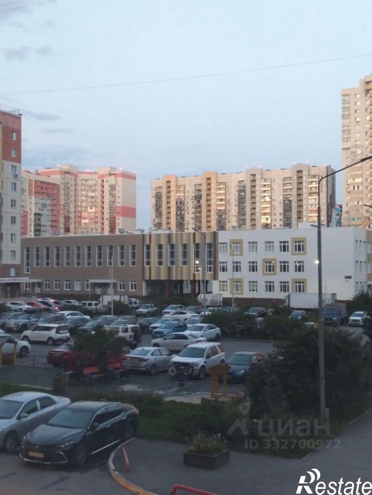 1-комн квартира Челябинск, улица Братьев Кашириных, 131А