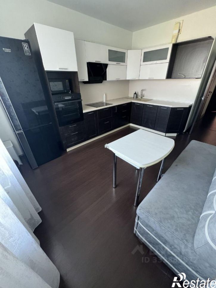 2-комн квартира Челябинск, улица Дзержинского, 84