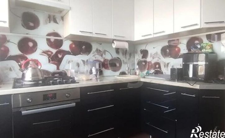 3-комн квартира Троицк, улица Монтажников, 8