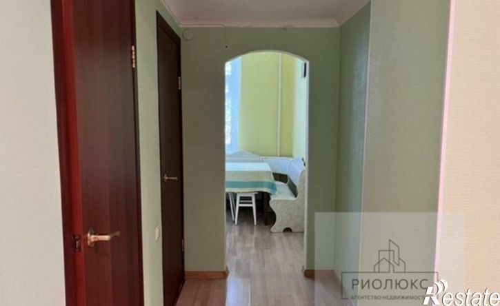 3-комн квартира Магнитогорск, Октябрьская улица, 6