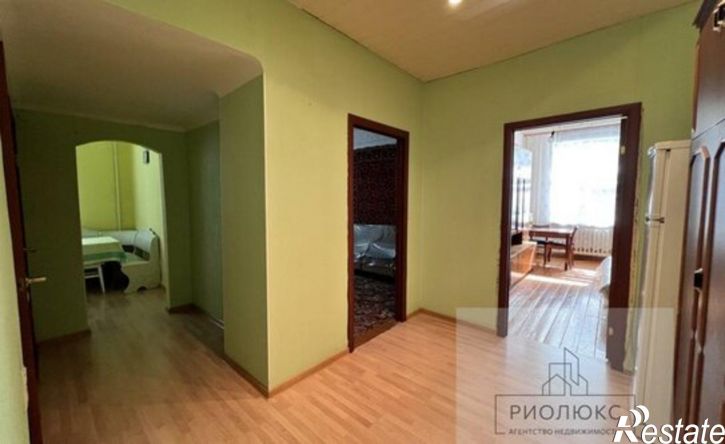 3-комн квартира Магнитогорск, Октябрьская улица, 6