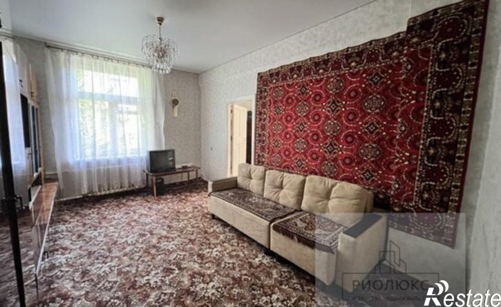 3-комн квартира Магнитогорск, Октябрьская улица, 6