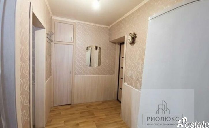 2-комн квартира Магнитогорск, Первомайская улица, 3
