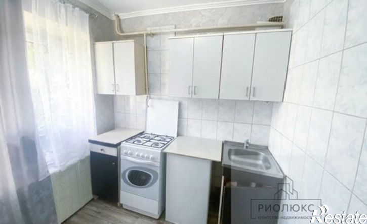 2-комн квартира Магнитогорск, улица Помяловского, 9
