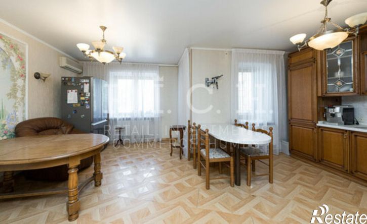 4-комн квартира Челябинск, улица Энгельса, 43Б