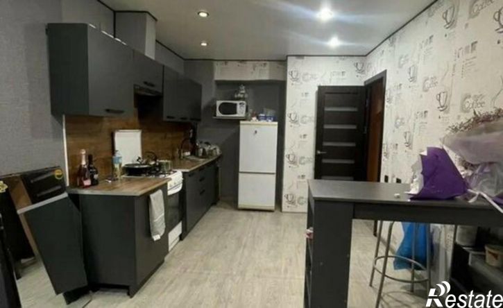 3-комн квартира Златоуст, улица Риты Сергеевой, 41