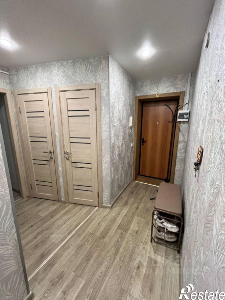 3-комн квартира Челябинск, улица Горького, 64А