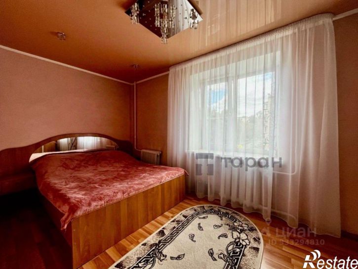 3-комн квартира ул Крылова, 10А,  д. 10А