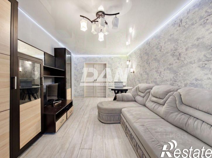 3-комн квартира улица 250-летия Челябинска, 28,  д. 28