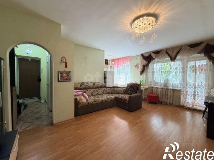 2-комн квартира улица Строителей, 3,  д. 3