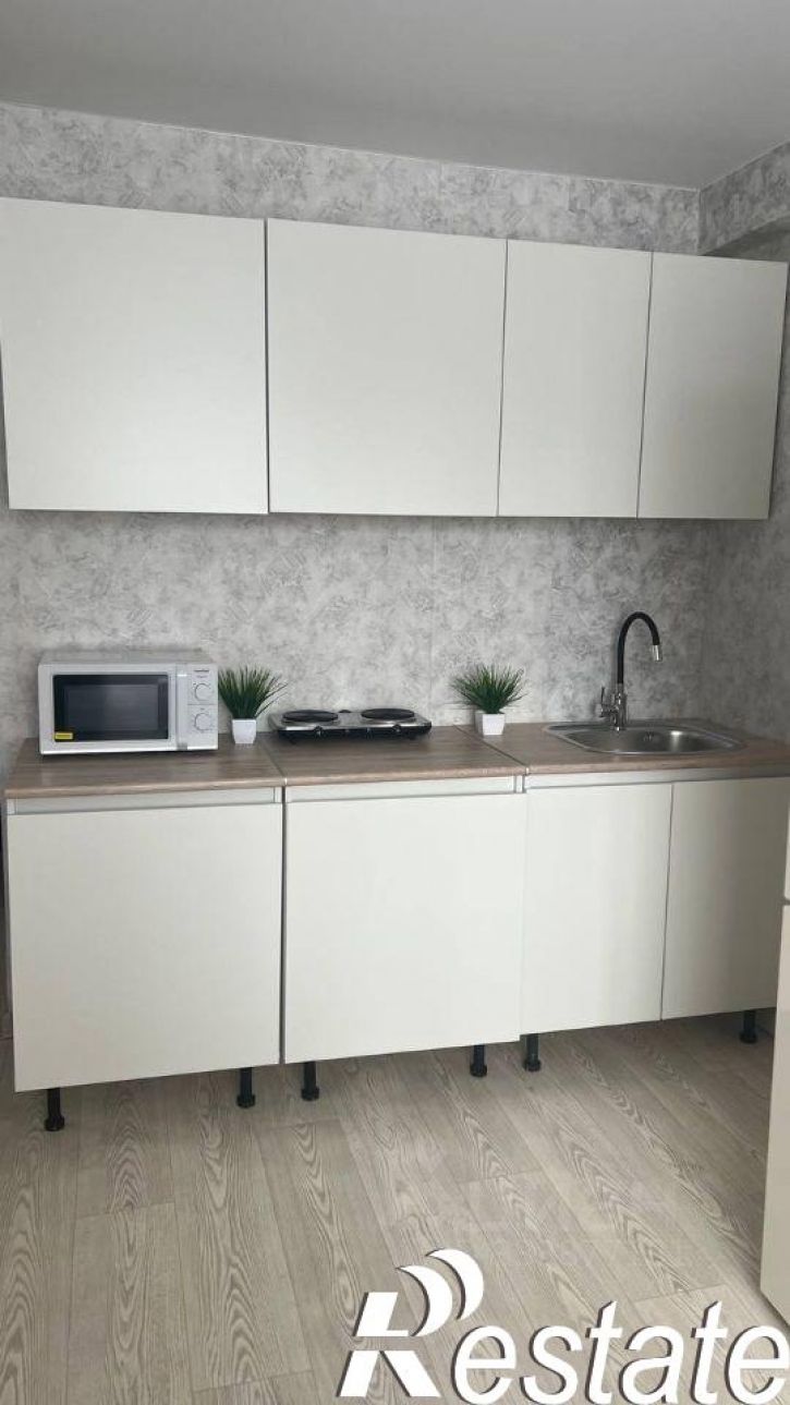 2-комн квартира Салютная улица, 23,  д. 23