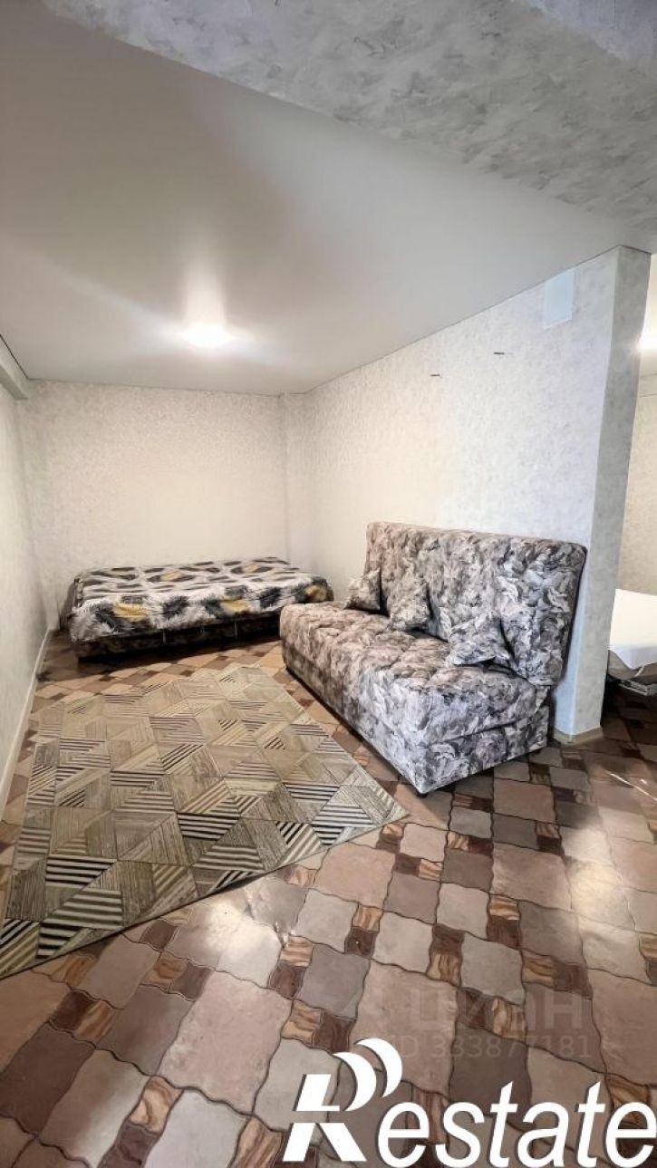 2-комн квартира Салютная улица, 23,  д. 23