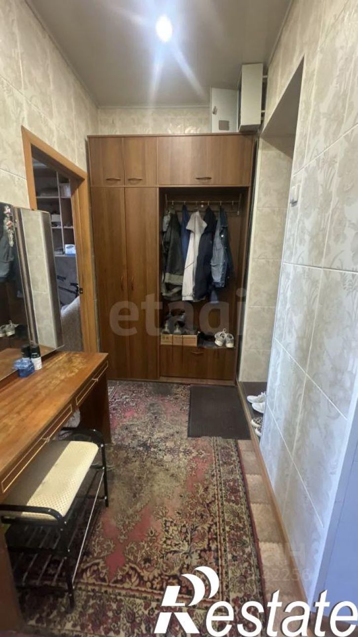 2-комн квартира улица Кирова, 15,  д. 15