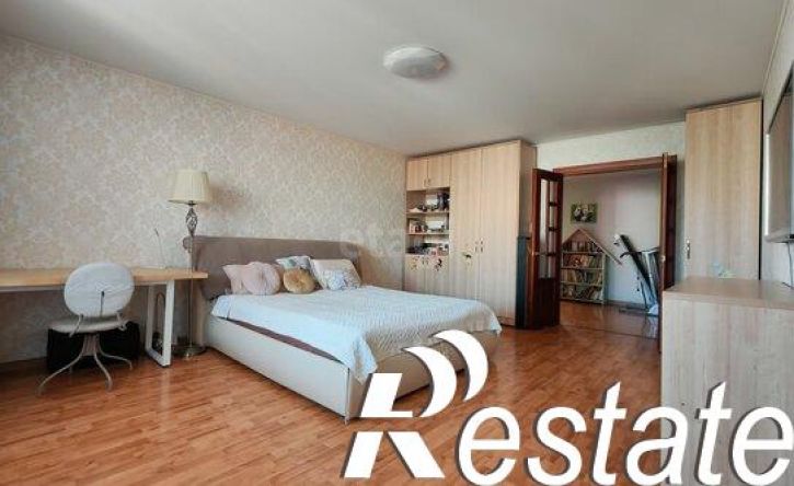 3-комн квартира улица Чичерина, 29А,  д. 29А