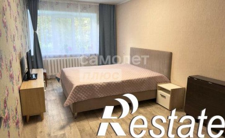 2-комн квартира улица Бурденюка, 19,  д. 19