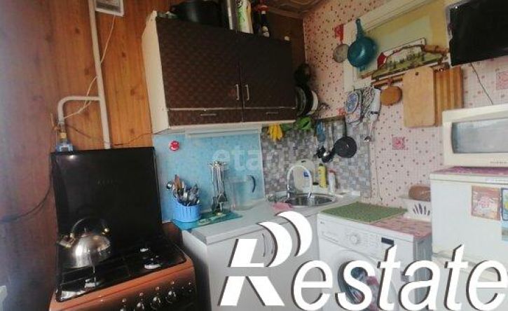 2-комн квартира улица Каширина, 27,  д. 27