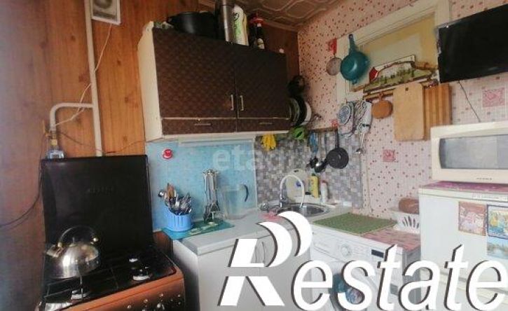2-комн квартира улица Каширина, 27,  д. 27