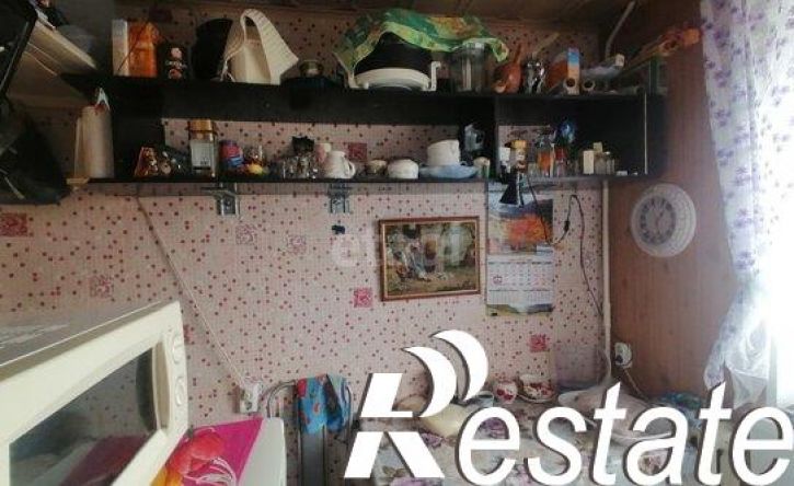 2-комн квартира улица Каширина, 27,  д. 27