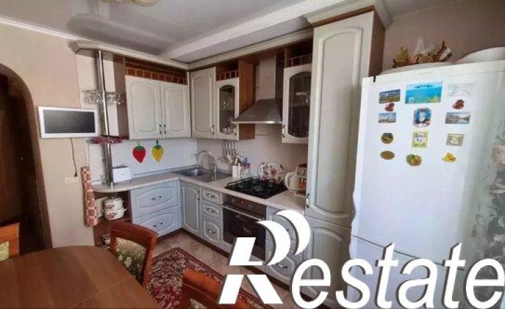 2-комн квартира улица 8 Марта, 9,  д. 9