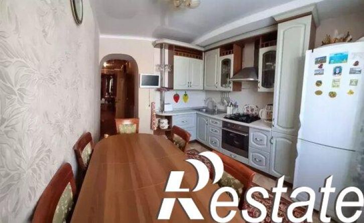 2-комн квартира улица 8 Марта, 9,  д. 9